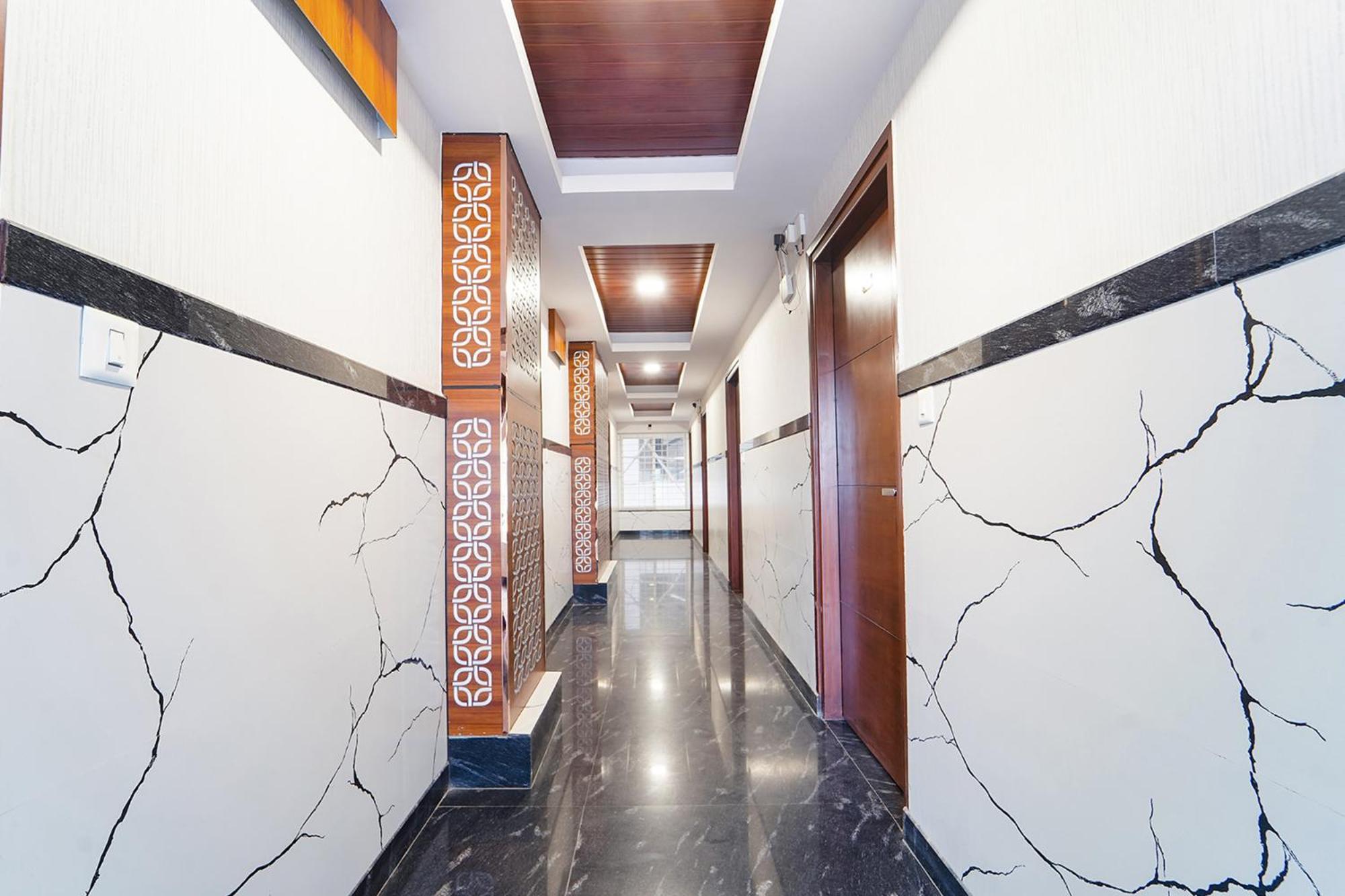 Fabhotel Ellegant Inn Bangalore Exterior foto